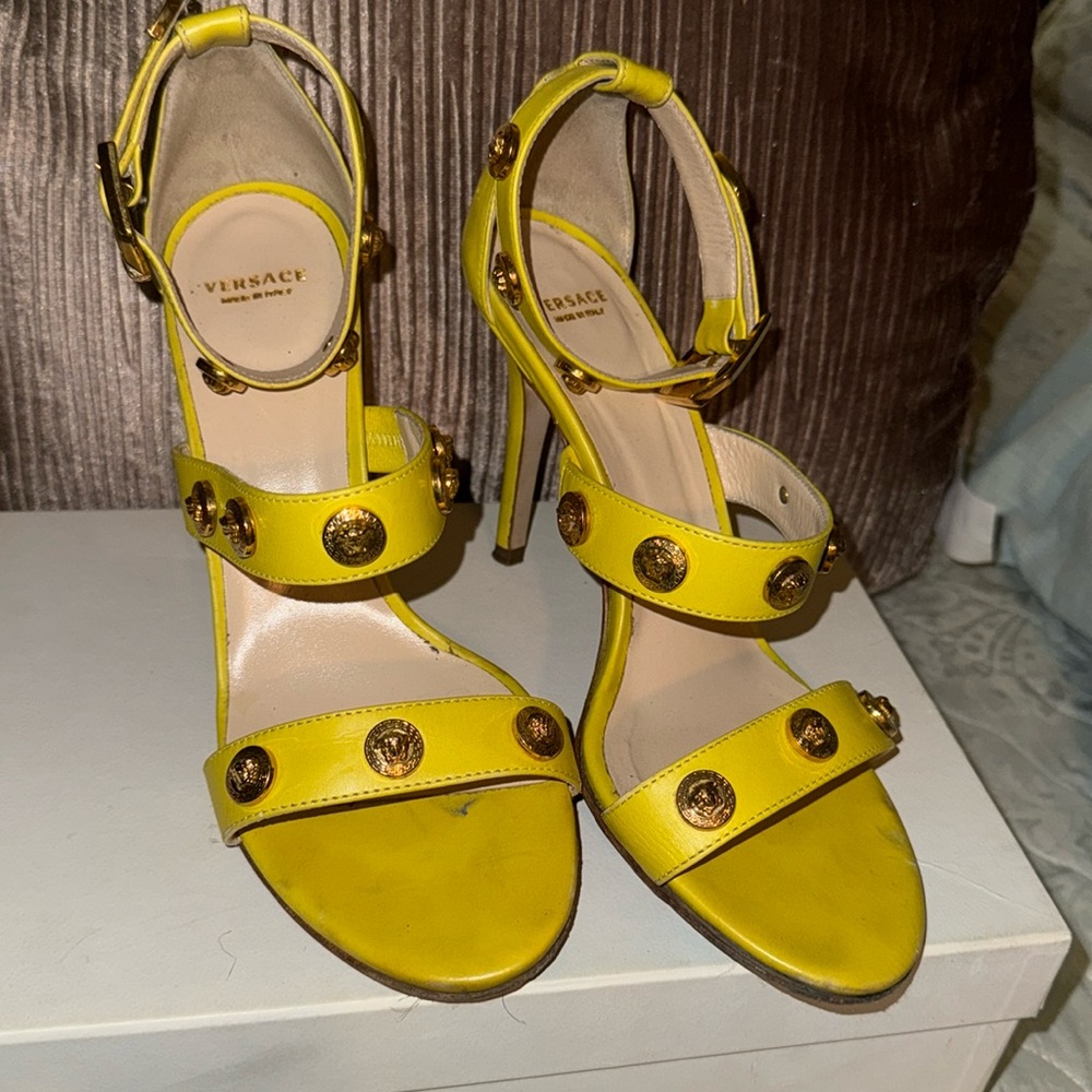 Authentic Versace sandals size 37